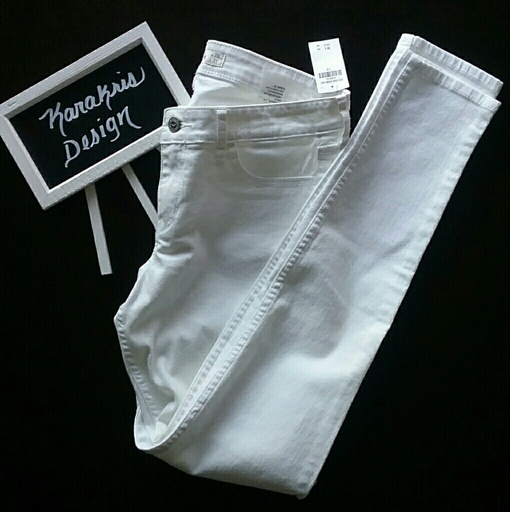 White Hollister Classic Stretch Skinny Jean -7R